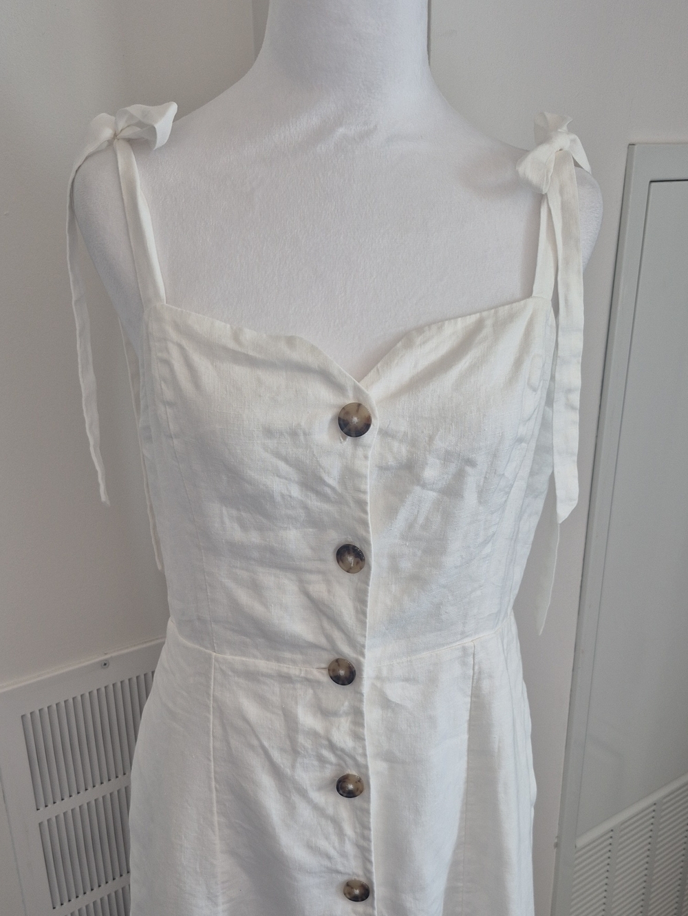 Wilfred White Button-Front Midi Dress - Picture 3 of 11